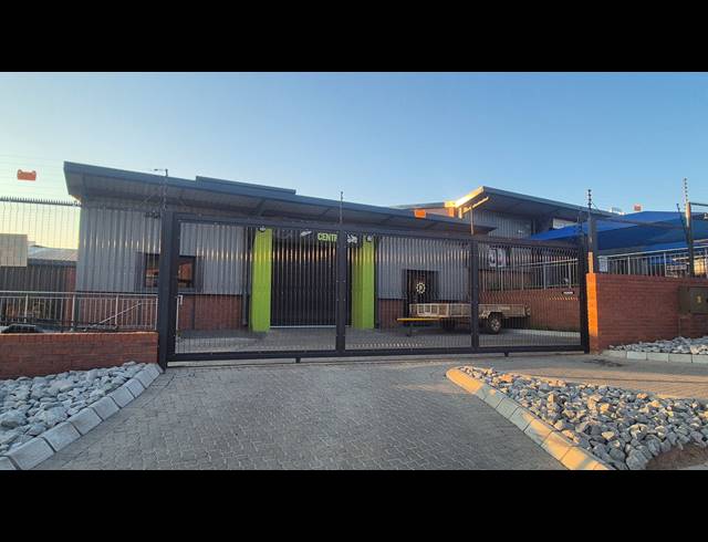 457M² WAREHOUSE TO LET IN RIVERSIDE PARK